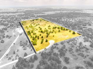 596 Ruger Rd, Fredericksburg, TX 78624