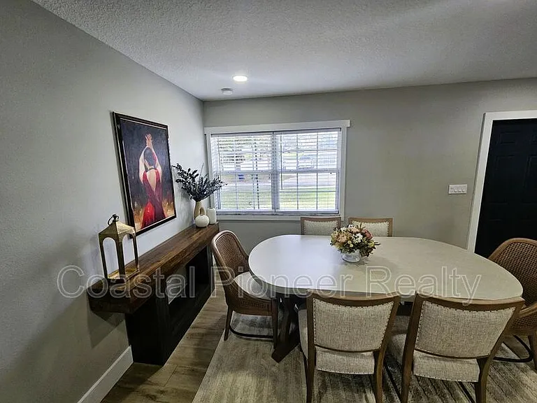 8711 N Wick Pl — Photo 6
