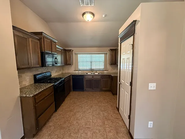 3500 Frederick Dr — Photo 22
