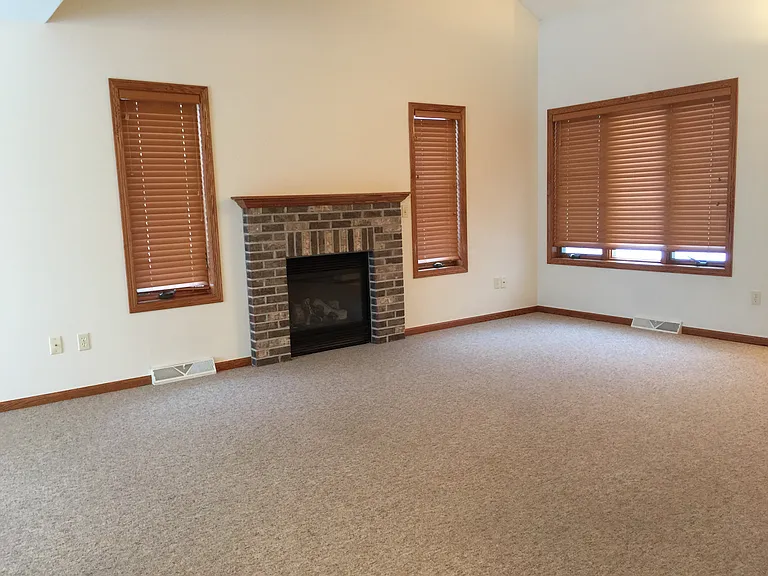 531 Timberline Dr — Photo 6