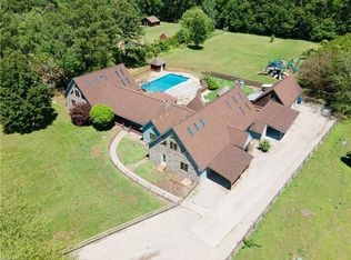 4292 Charity Neck Rd, Virginia Beach, VA 23457