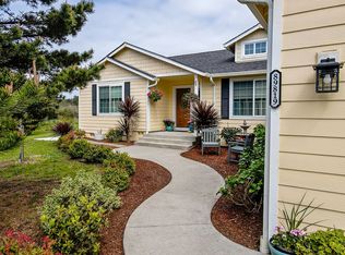 89819 Ocean Dr, Warrenton, OR 97146