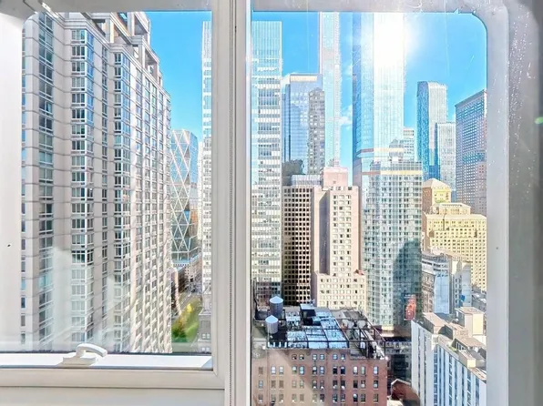 242 West 53rd Street image 4 of 22