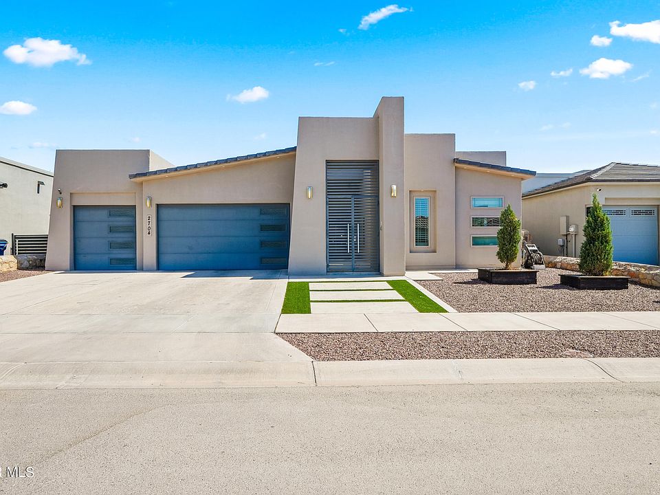 1st image of 2704 Tierra Malaga Pl