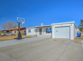 2418 Madeira Dr NE, Albuquerque, NM 87110