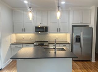 2 bedroom 2 bath Renovated in Heathwood, Columbia, SC 29205