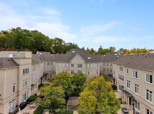 51 York Mills Rd #304, Toronto, ON M2P1B6