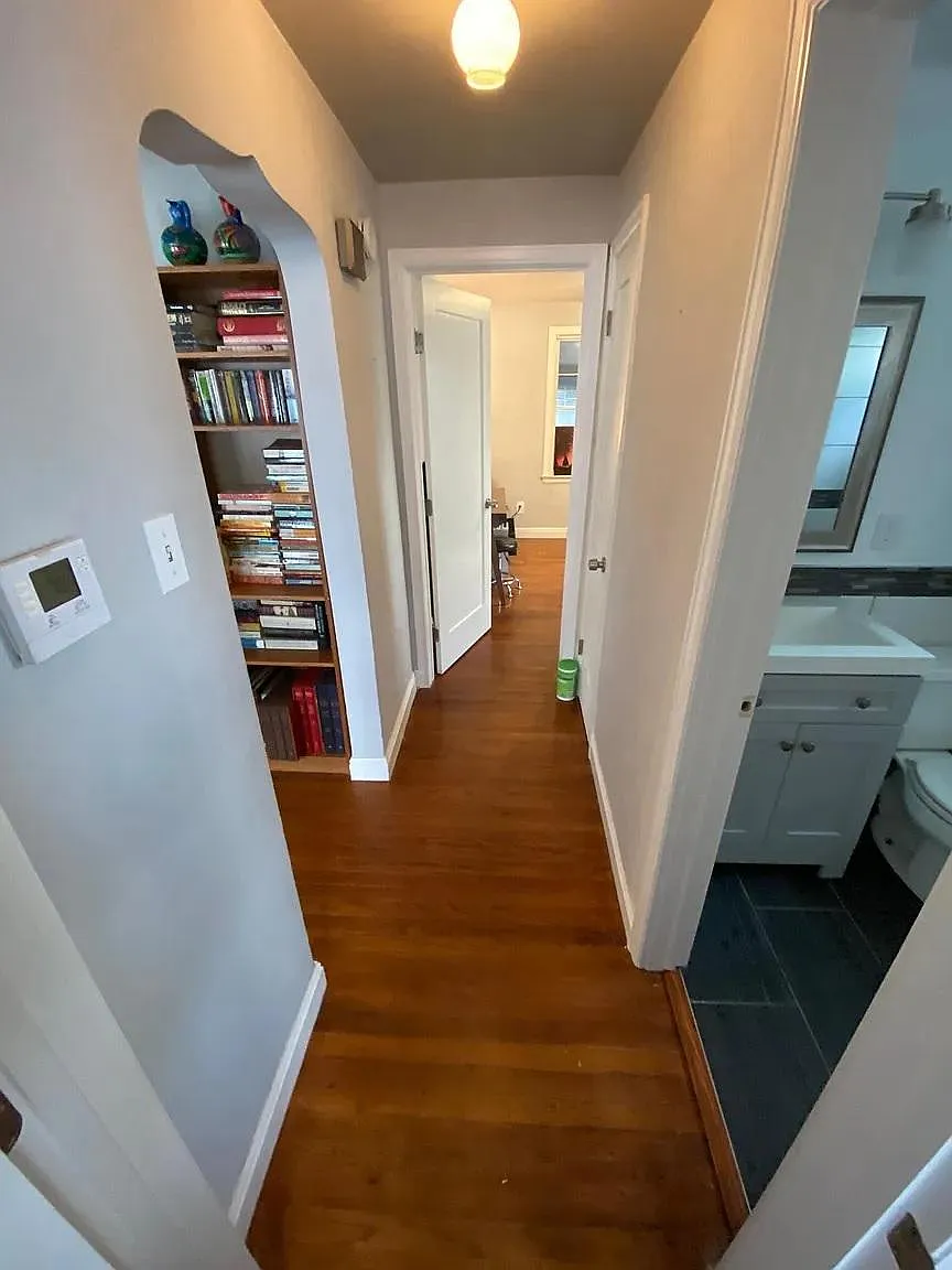 3 bed, 1350 sqft, $2,670 — Photo 3