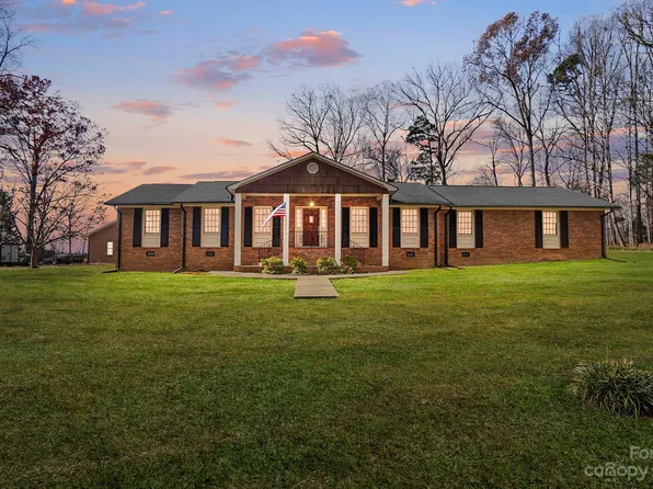 36991 Tercher Rd, New London, NC 28127