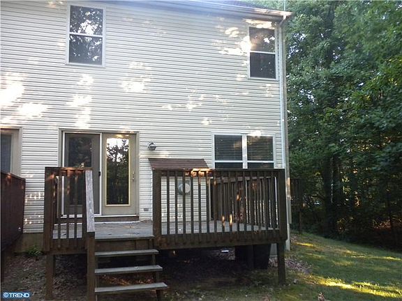 2nd image of 15 Mahopac Dr