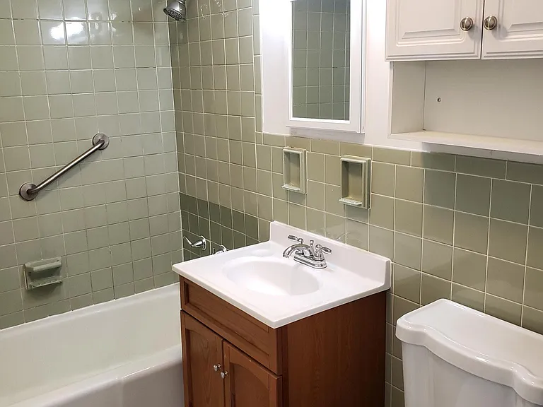 89 Southern Ave — Photo 8