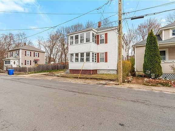 2nd image of 75 Winthrop Ave