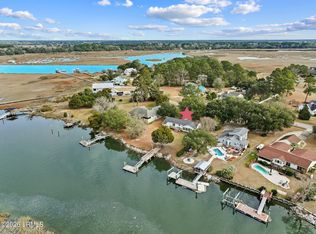 1820 Carolina Ave, Beaufort, SC 29906