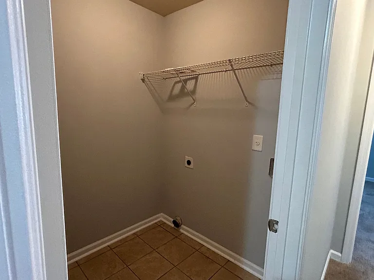 2190 River Park Ct — Photo 5