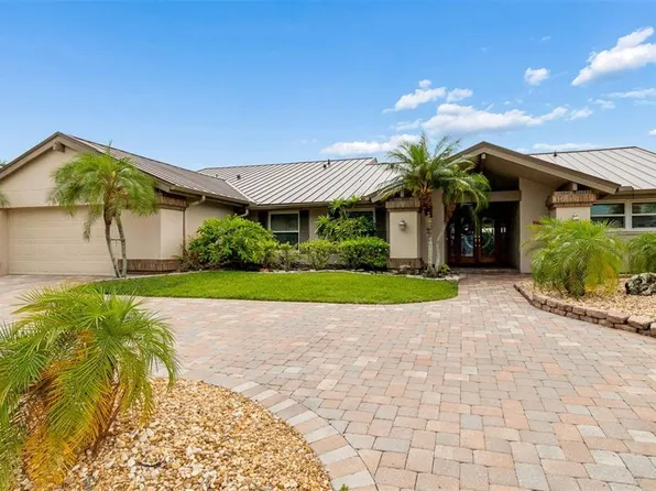 4147 Saltwater Blvd, Rocky Point, FL 33615