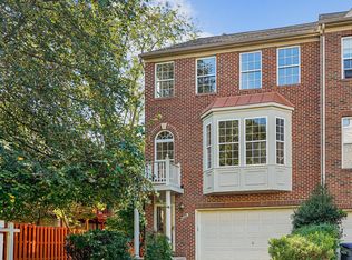 4134 Leclair Ct, Fairfax, VA 22033