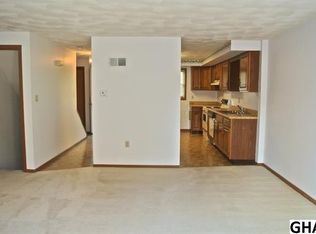 566 Valley St, Summerdale, PA 17093