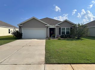 7987 Pickwick Dr, Foley, AL 36535