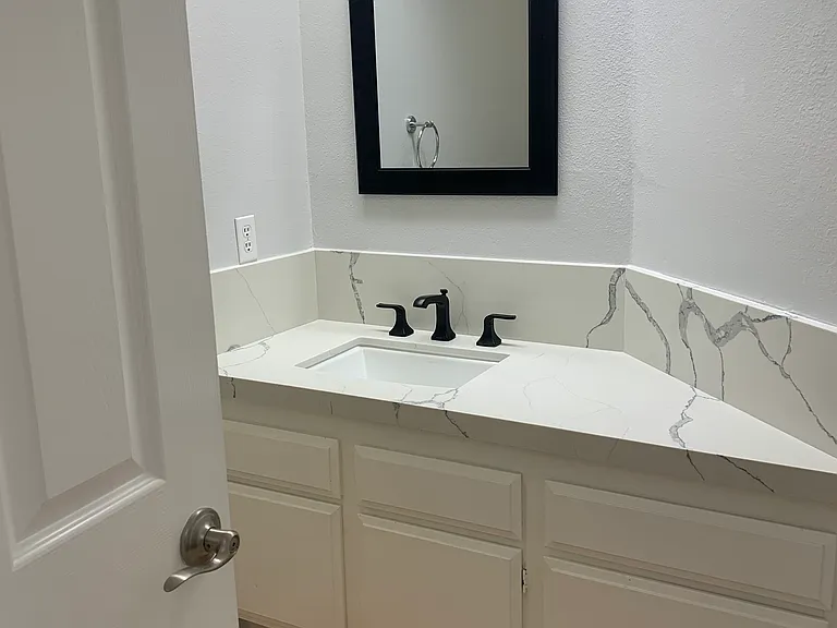 21 Odyssey Ct — Photo 6
