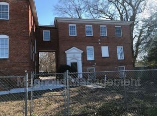 514 N Beckford Dr APT B, Henderson, NC 27536