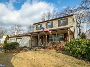 516 Winchester Rd, Warminster, PA 18974