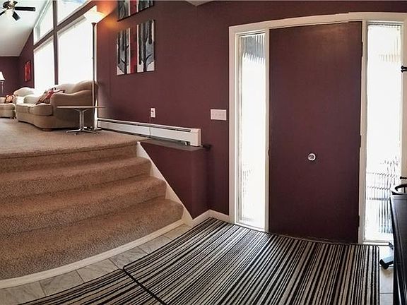 3rd image of 6831 Drexel Dr