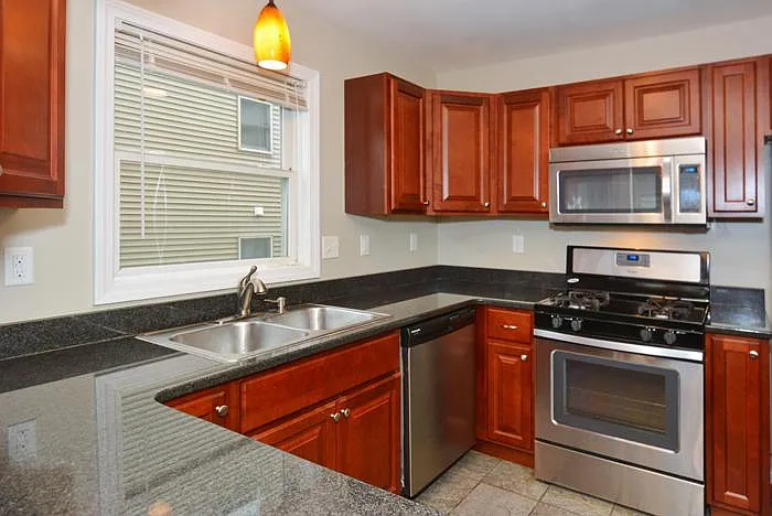 12 Roach St #1 — Photo 2