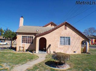 691 9th St, Turlock, CA 95380