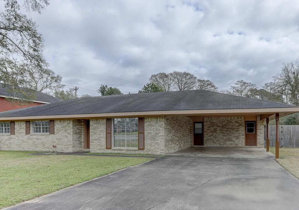 1st image of 103 Thomas Nolan Dr