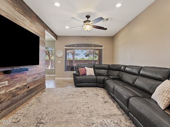 3rd image of 2600 E SPRINGFIELD Place #89
