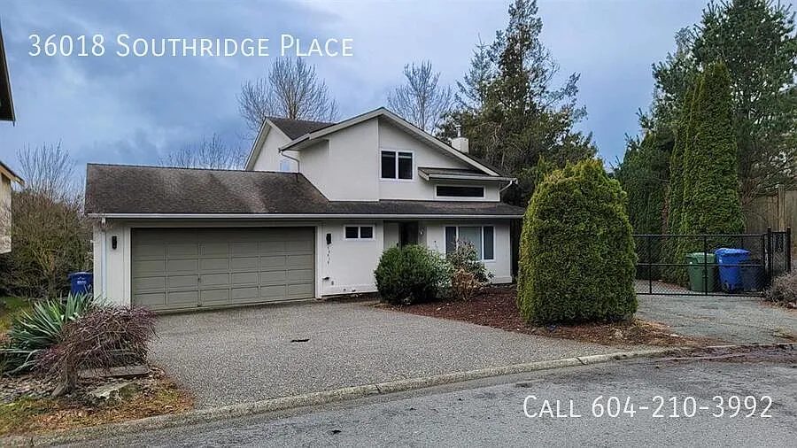 36018 Southridge Pl photo 1