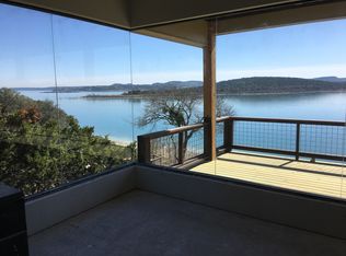 1044 Lakebreeze Dr, Canyon Lake, TX 78133
