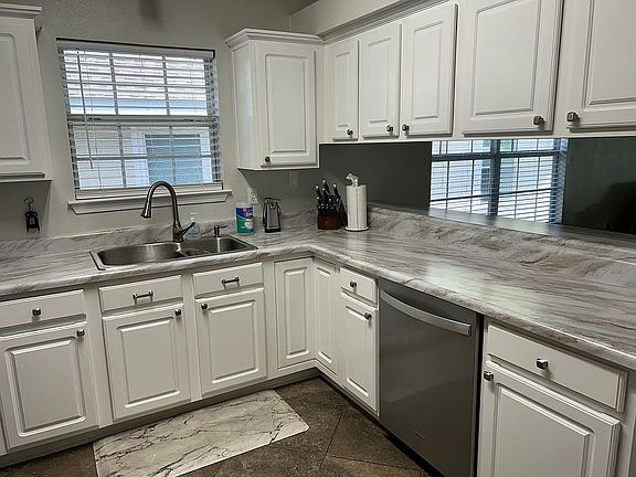 4th image of 1143 Brownfield Rd