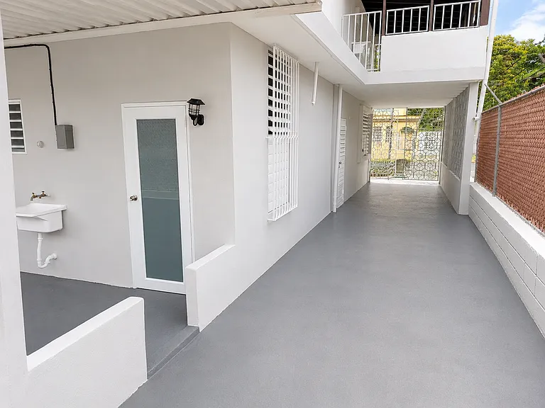 1673 Calle 34 SW — Photo 12