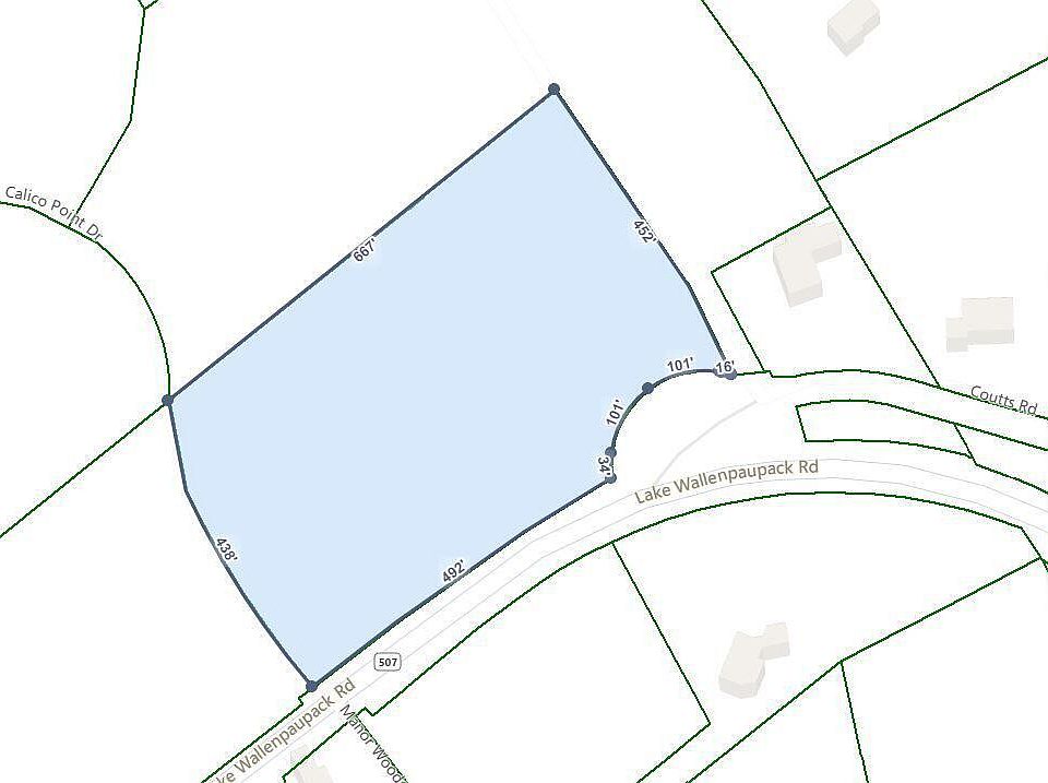 2nd image of 22 Calico Point Dr