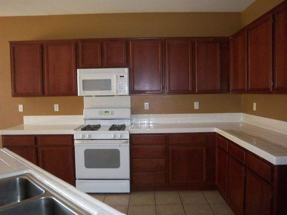 1st image of 15266 Arcadian St