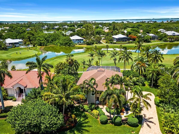 9020 Mockingbird Dr, Sanibel, FL 33957