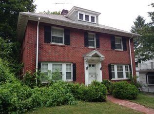 90 Lake St, Brighton, MA 02135