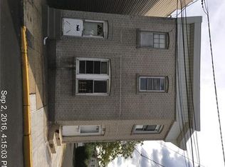 319 Grove St, Perth Amboy, NJ 08861