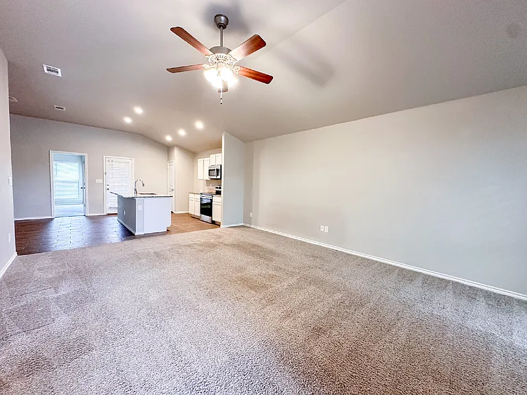 10424 Waverly Ave — Photo 34
