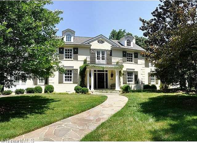 1st image of 104 Meadowbrook Ter