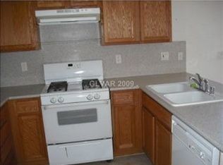 5748 Royal Sands St, North Las Vegas, NV 89031