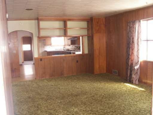 4th image of 1054 Dettloff St