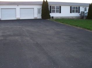 1922 Biddle Rd, Galion, OH 44833