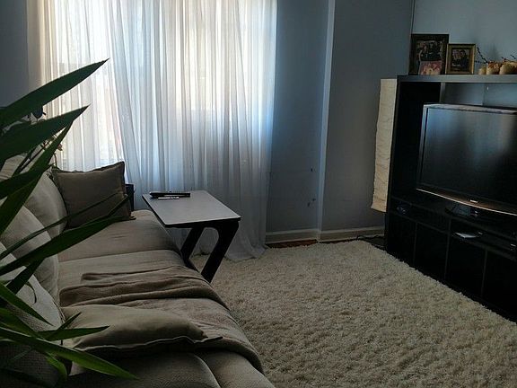 2nd image of 388 Avenue S #5C