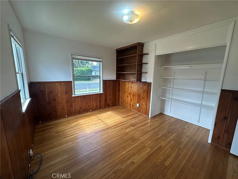 12811 Cumpston St — Photo 14