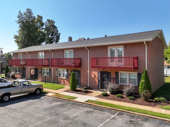480 W Main St #B-1