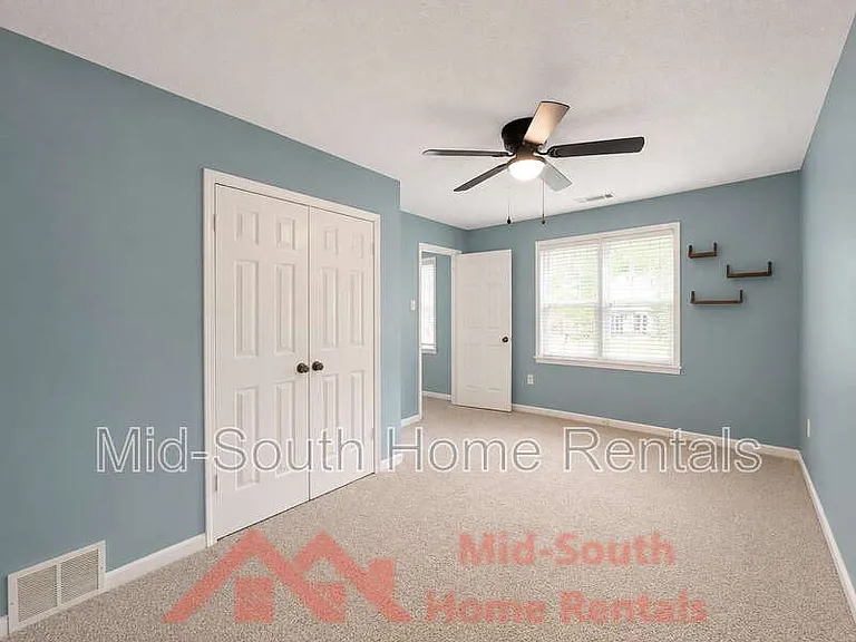6934 Wynterhall Dr — Photo 22
