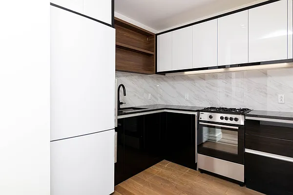 Rented by Nooklyn NYC LLC | media 60