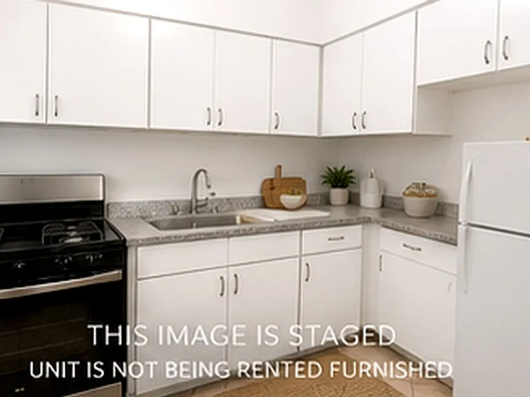1604 Bay Rd — Photo 9